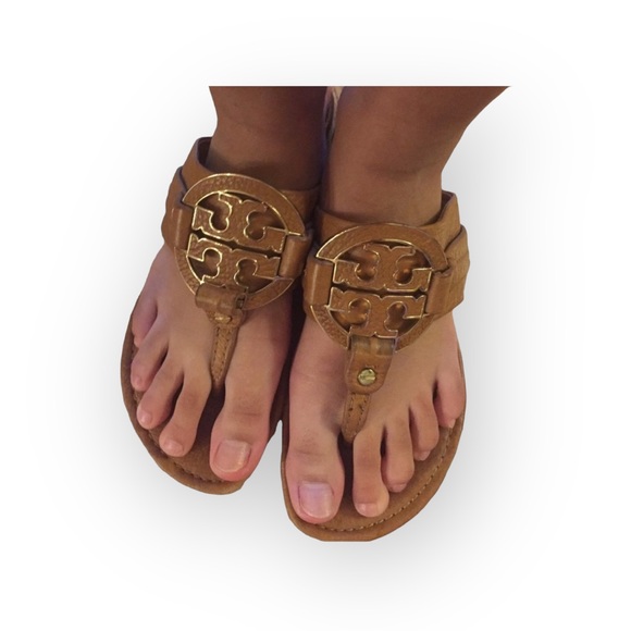 Tory Burch 𐮛 Amanda Double T Reva Thong Sandal 𐮛 Tan Leather 𐮛 Miller 𐮛 8.5 - Picture 3 of 17